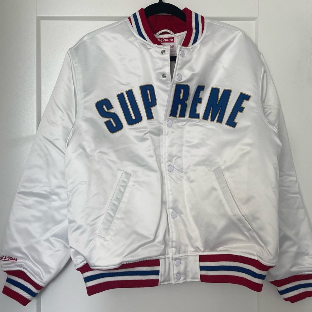 Supreme 2021 fall/winter collection